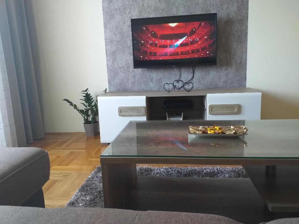 Aphrodite Apartment Podgorica Zewnętrze zdjęcie